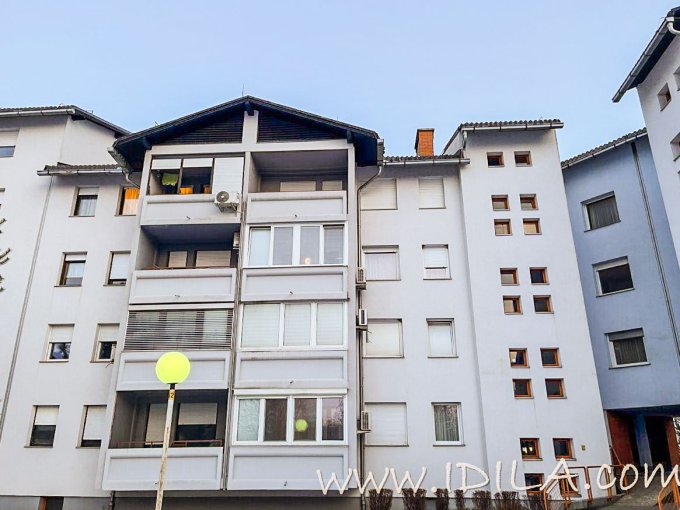 Poslovni prostor-večnamenski_9189_6.jpg