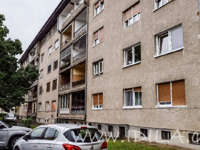 Poslovni prostor-pisarna_9212_0.jpg